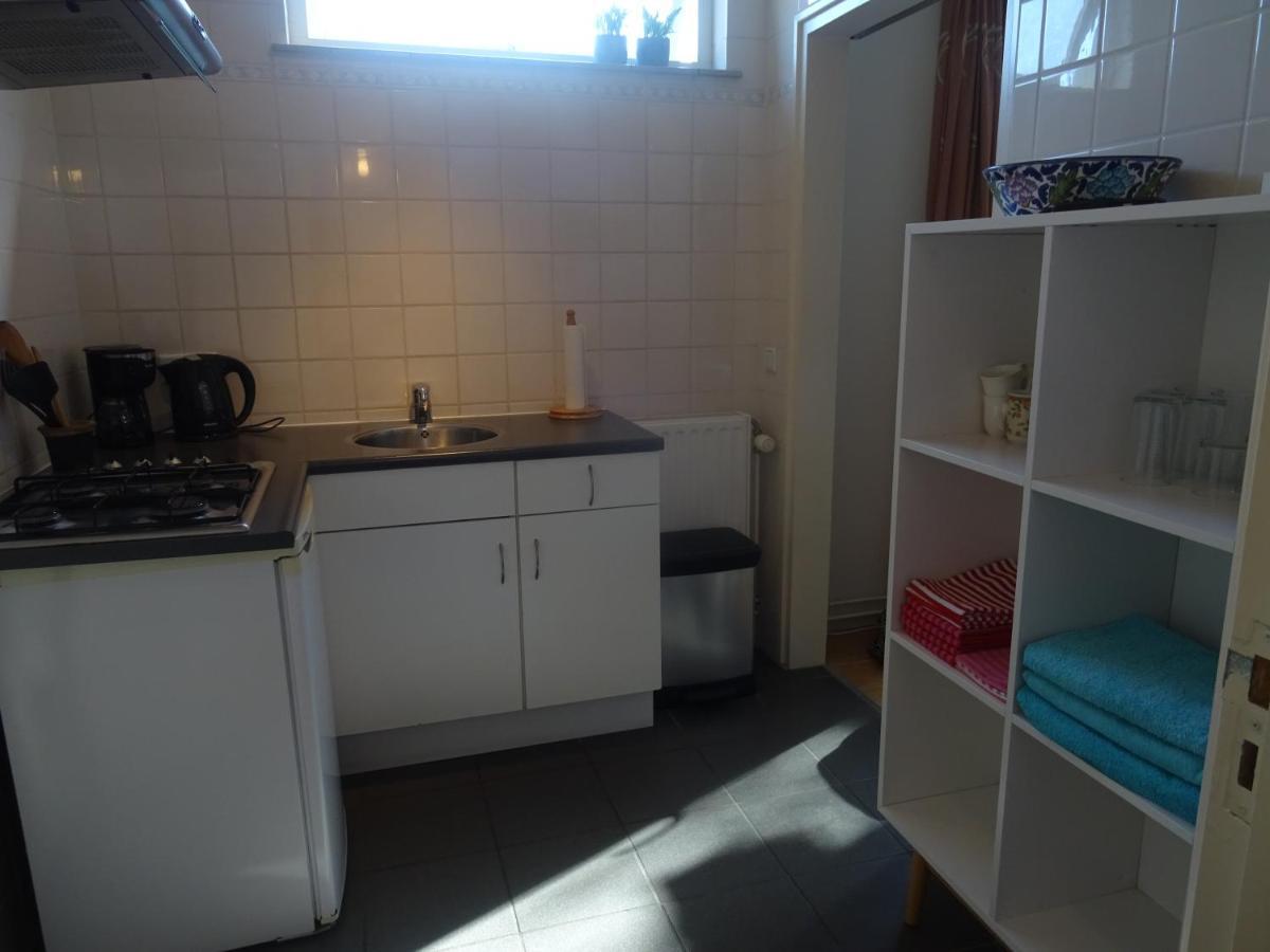 Studio Met Woonslaapkamer,Keuken En Badkamer Dreefje 5 Весткапеле Екстериор снимка